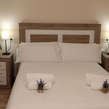Apartamentos Turisticos Puente Romano Portal 4 Bajo -A Salamanca Eksteriør billede
