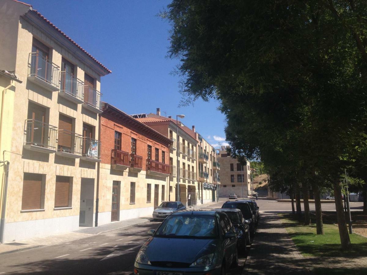 Apartamentos Turisticos Puente Romano Portal 4 Bajo -A Salamanca Eksteriør billede